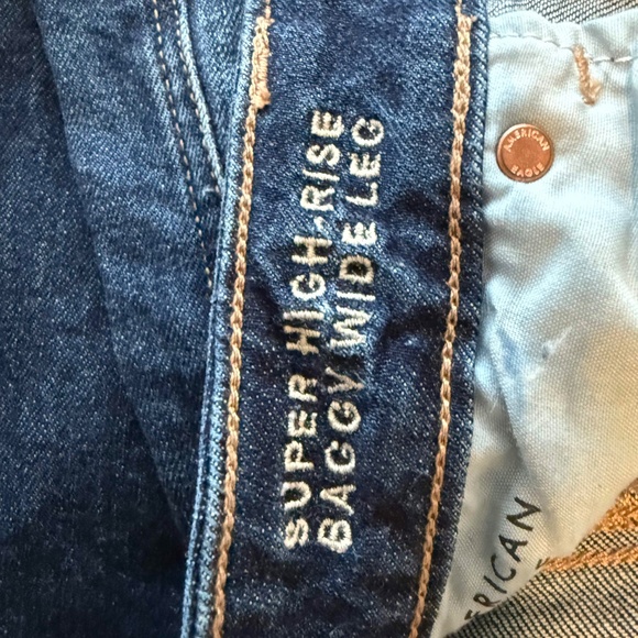 American Eagle Super High Rise Baggy Wide Leg Jeans 6 Short - Picture 5 of 7